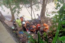 Basarnas Bali konfirmasi identitas satu korban meninggal akibat banjir