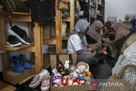 OJK terbitkan aturan baru permudah akses pembiayaan UMKM