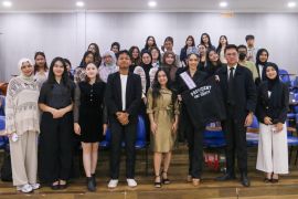 President University hadirkan 6 Puteri Indonesia untuk mengajar kelas fashion for professionals