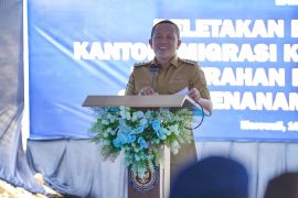 Bupati-Morowali tekankan pentingnya pengawasan tenaga kerja asing