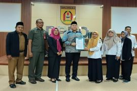 Tak masuk PPPK paruh waktu, tenaga honorer adukan nasib ke DPRD Banjarbaru