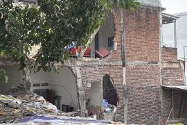 Polisi tangani ledakan tabung gas akibatkan dua rumah rusak di Bandung