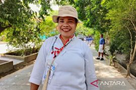 Pemkab Jayapura mengajak generasi muda menjauhi narkoba dan hormati guru