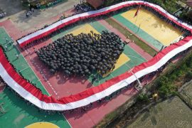 Unigoro perkuat nasionalisme mahasiswa baru lewat kirab Merah Putih