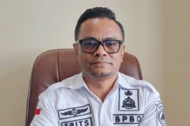 Pemkot Ambon beri bantuan stimulan bagi korban kebakaran rumah Batumerah