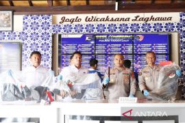 Polres Tanah Laut ungkap perampokan dan pembunuhan modus kenal via Michat