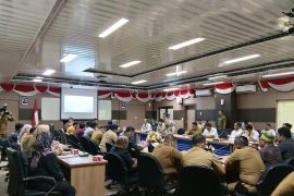 Musyawarah tuntaskan persoalan kebun KKPA di Desa Siabu