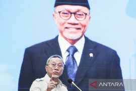 Menko Zulhas dorong pembentukan koperasi desa di pondok pesantren