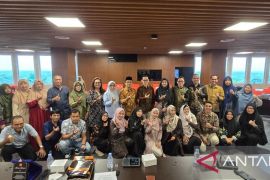 Revisi Kurikulum Prodi Bahasa Inggris UNJA untuk fokus kebutuhan dunia kerja