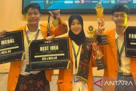 Mahasiswa UNJA raih emas dan piala ajang nasional di UNSOED
