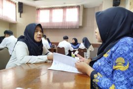 Sebanyak 241 honorer Ponorogo teken kontrak PPPK