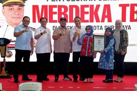 Surabaya pecahkan rekor MURI penyuluhan TBC terbanyak se-Indonesia