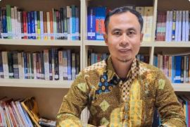 Pengamat: pusat  demokrasi di halaman gedung DPR RI layak didukung