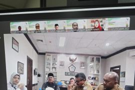 Pelatihan Kepemimpinan II Angkatan XXIV 2025 LAN Aceh secara virtual, peserta berikan rekomendasi