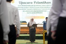 Wali Kota Banjarbaru perjuangkan honorer BOS dan BLUD jadi PPPK