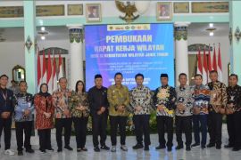 Emil sebut komunikasi antara mahasiswa-pemda penting dibangun