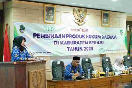 Bekasi gelar pembinaan produk hukum daerah