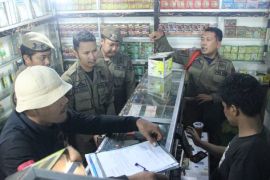 Satpol PP Kota Tangerang sidang tipiring penjual miras
