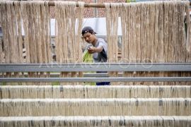 Pemanfaatan limbah daun nanas menjadi produk bernilai ekspor