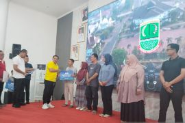 Karawang bantu alat penunjang produksi untuk ribuan pelaku UMKM