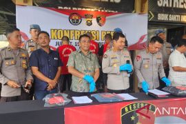 Kepolisian Jambi masih selidiki kasus pembakaran mobil di Kejati saat demo