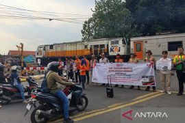 Daop 7 Madiun sosialisasikan keselamatan dan keamanan perjalanan KA