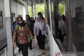 Bupati Lamtim respon dugaan penyimpangan BBM solar di daerahnya