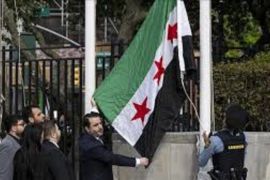 Setelah 10 Tahun, Bendera Suriah Kembali Berkibar di Washington