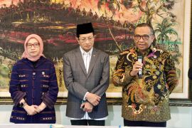 Wamenaker  harap pelaksanaan libur nasional-cuti bersama 2026 lancar