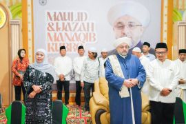 Khofifah motivasi santri sebagai pewaris kepemimpinan umat