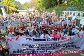 Warga Jaktim deklarasi tolak kerusuhan dan dukung program Presiden