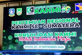 Sabar AS didaulat bacakan 'piagam Batam' dalam pertemuan regional KAHMI se-Sumatera di Batam