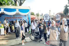 Satgas Pangan Polda Kalsel gelar GPM salurkan enam ton lebih beras SPHP