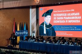 Prof Ricky Avenzora soroti ketimpangan ekowisata dan kritik pola penyegelan objek wisata