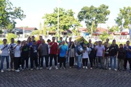 Dengan semangat menyambut Hari Kesaktian Pancasila, PLN UID Sumbar Gelar Gerakan Gotong Royong Massal Sukseskan World Cleanup Day 2025