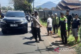 3 siswa SDN Cibereum Cianjur ditabrak mobil bak terbuka, satu tewas dan 2 luka berat