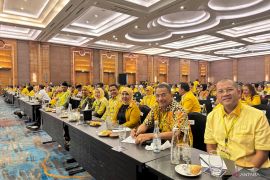Anggota Fraksi Golkar DPRD Kalsel ditekankan lebih berkualitas usai ikuti bimtek