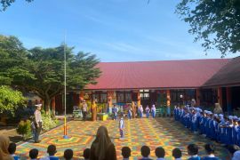 Polres Pasaman Barat perkenalkan budaya tertib lalu lintas anak TK