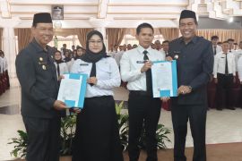 Bupati HSS pesankan PPPK jaga integritas dan etika kerja