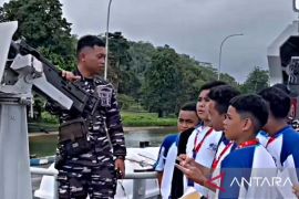 Kodaeral IX Ambon edukasi pelajar SMP tentang wawasan pertahanan maritim