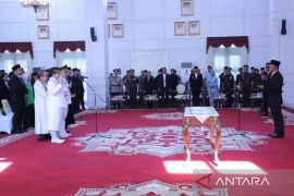 Gubernur Kaltim  lantik Bupati dan Wakil Bupati Mahakam Ulu