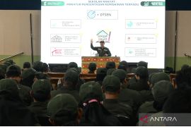 Mensos ingatkan bahaya perundungan dan intoleransi di Sekolah Rakyat