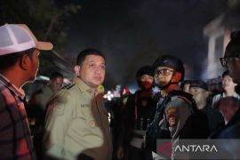 Wali Kota Makassar bersama TNI/Polri mediasi warga terlibat bentrokan