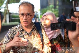 KPK panggil sejumlah saksi, termasuk petinggi Indosat terkait kasus mesin EDC di BRI