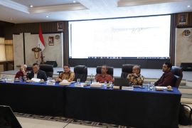 Kakanwil BPN Jatim ajak pakar pecahkan sengketa pertanahan