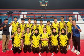 Indosat berikan dukungan bagi atlet muda Riau dalam POMNAS 2025