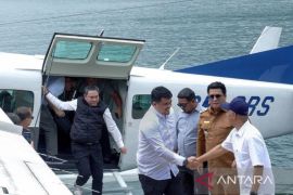 Ekonom sebut kehadiran pesawat amfibi di Danau Toba tingkatkan jumlah wisatawan