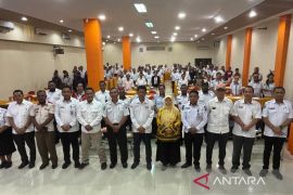 Dinas Kearsipan Manokwari bekali OPD kelola arsip