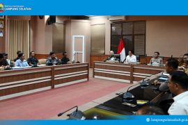 Bupati Lampung Selatan janji tindak lanjuti laporan warga Desa Hara Banjar Manis