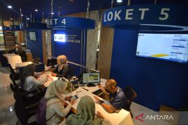 Ekonom nilai insentif PPh 21 lebih efektif untuk kelas menengah